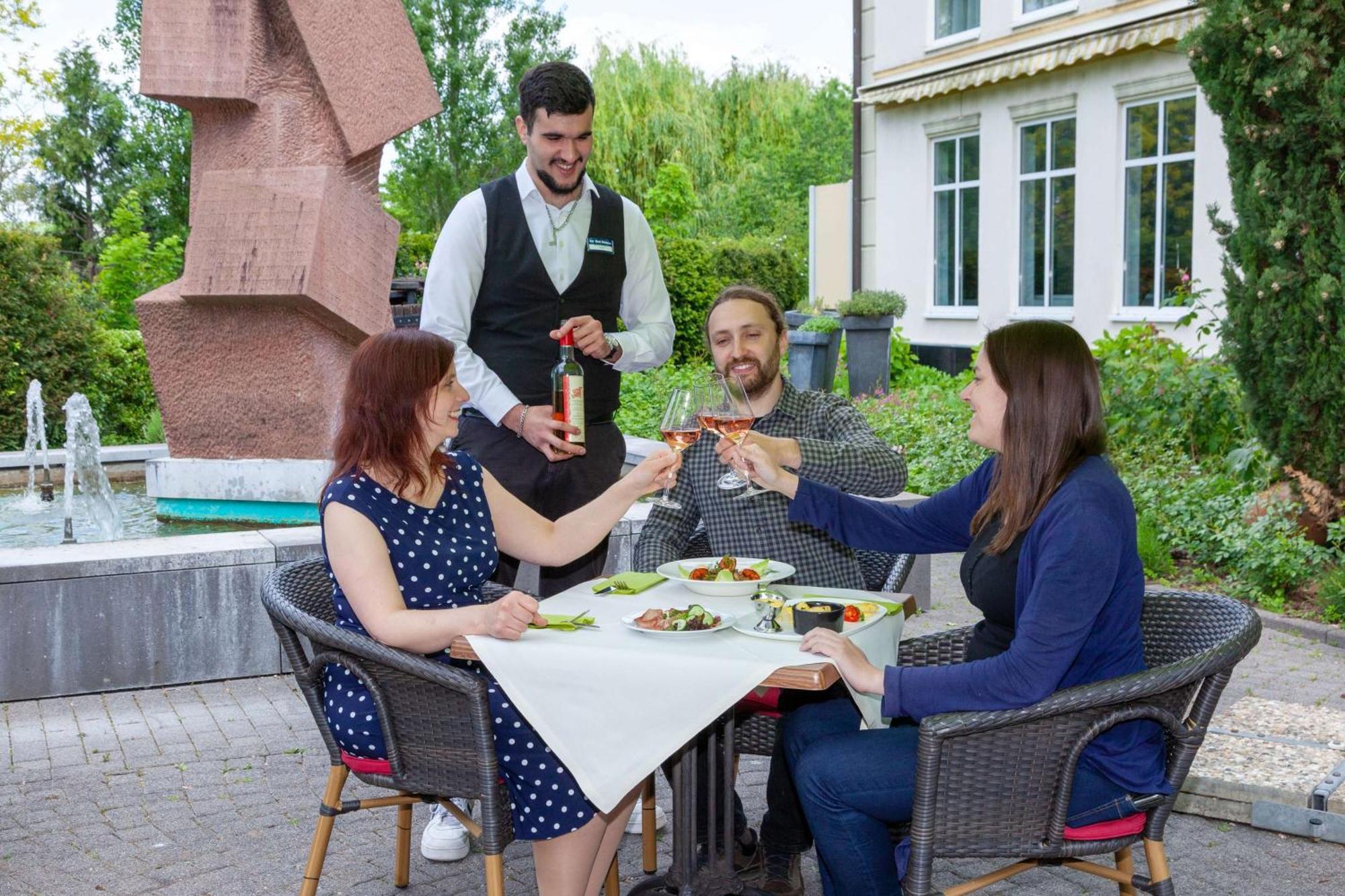 Best Western Wein- Und Parkhotel Nierstein Eksteriør bilde